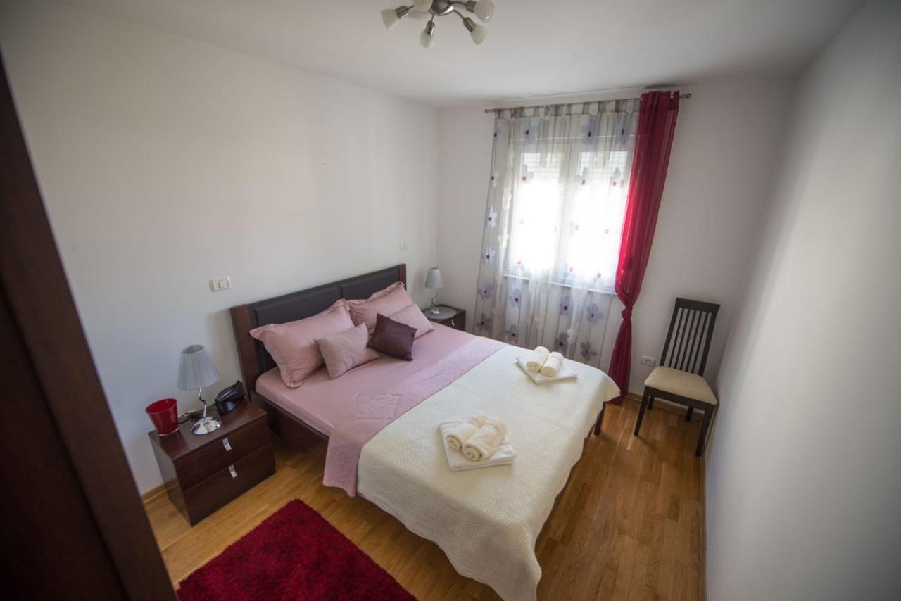 Lidija Appartement Makarska Buitenkant foto